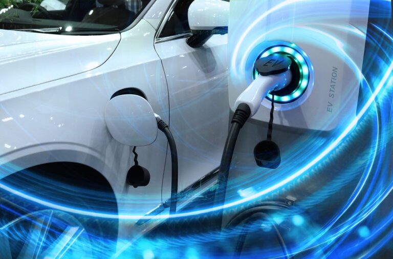 How Electric Cars Can Lead To A Better and Greener Future